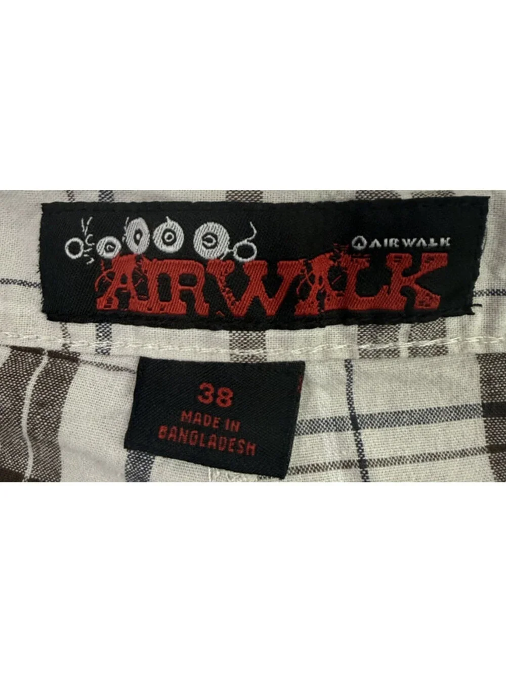 AIRWALK Grunge Plaid Gray/White Cotton Cargo Shorts Mens Sz 38 - Skater